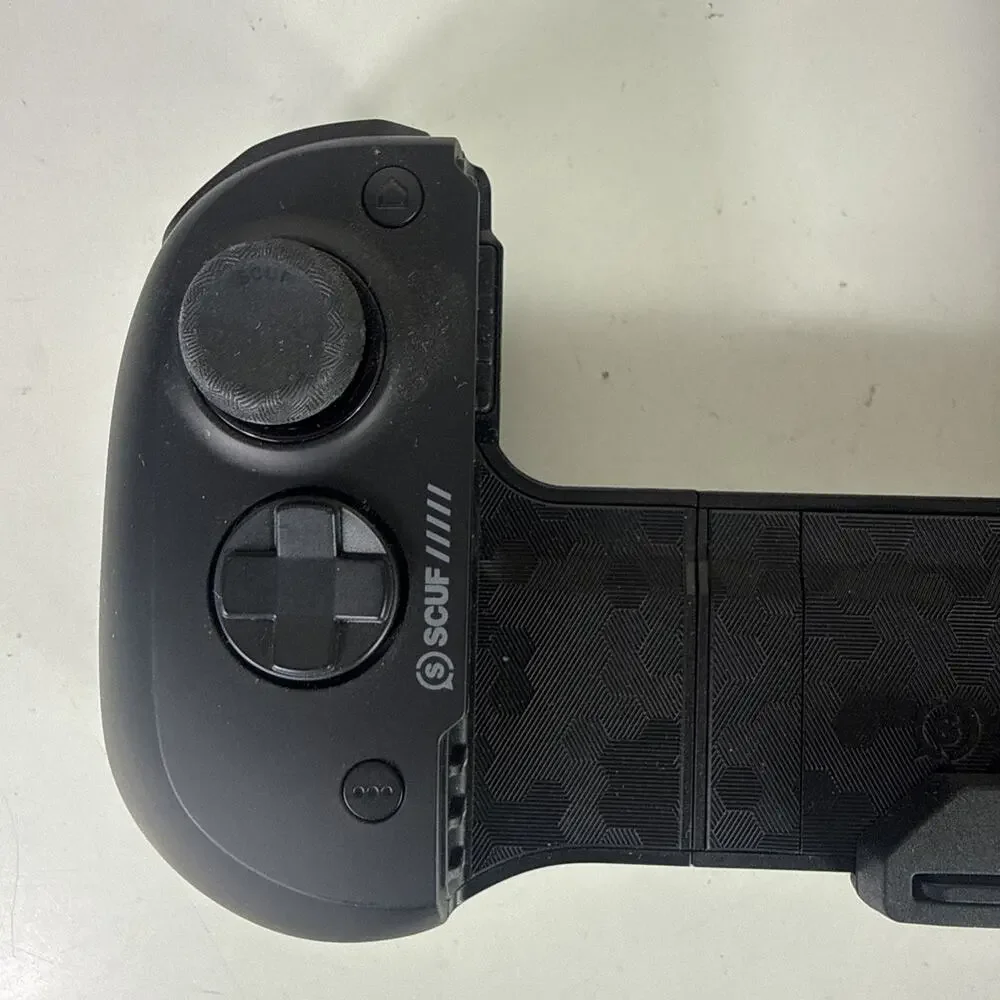 Scuf Nomad Mobile Gaming Controller